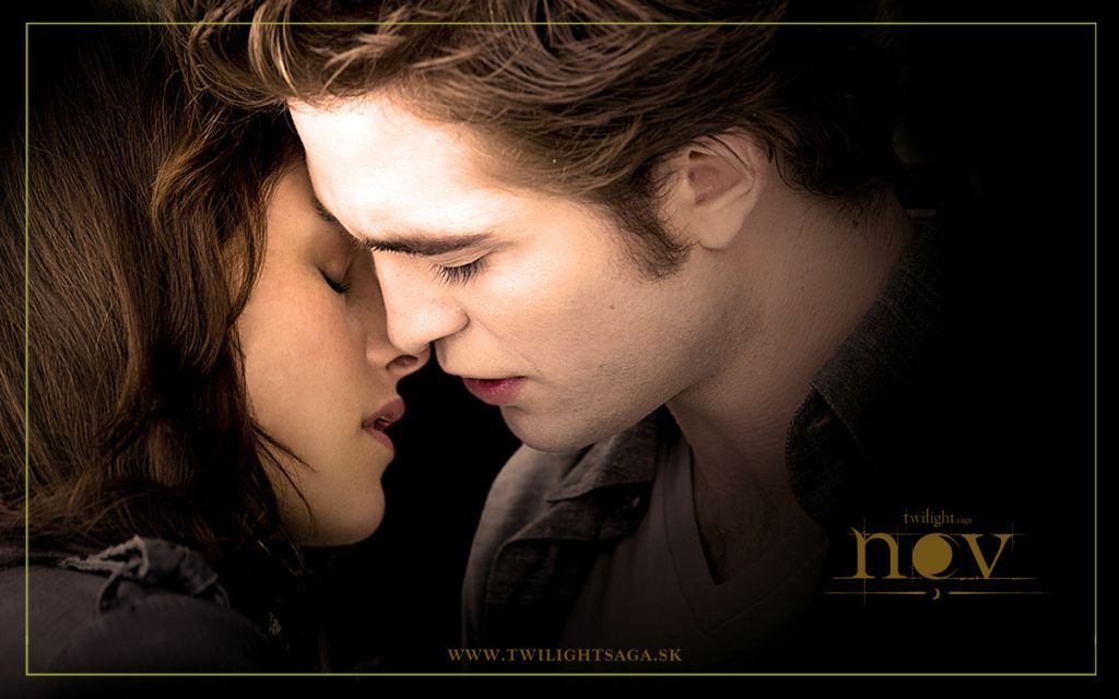 nov_still_bella & Edward.jpg